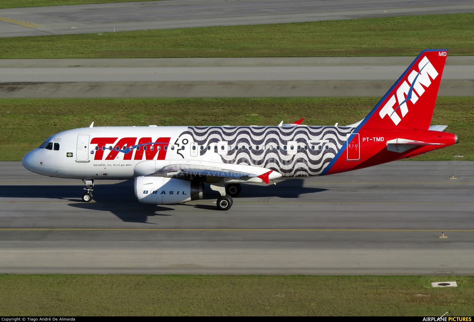 TAM PT-TMD aircraft at São Paulo - Guarulhos