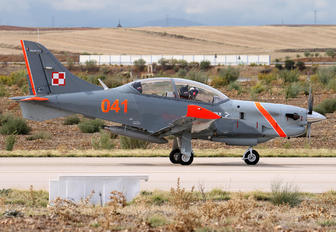 041 - Poland - Air Force "Orlik Acrobatic Group" PZL 130 Orlik TC-1 / 2