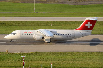 HB-IYR - Swiss British Aerospace BAe 146-300/Avro RJ100