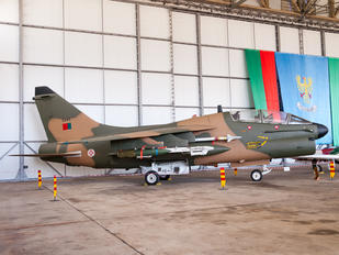 5545 - Portugal - Air Force LTV TA-7P Corsair II