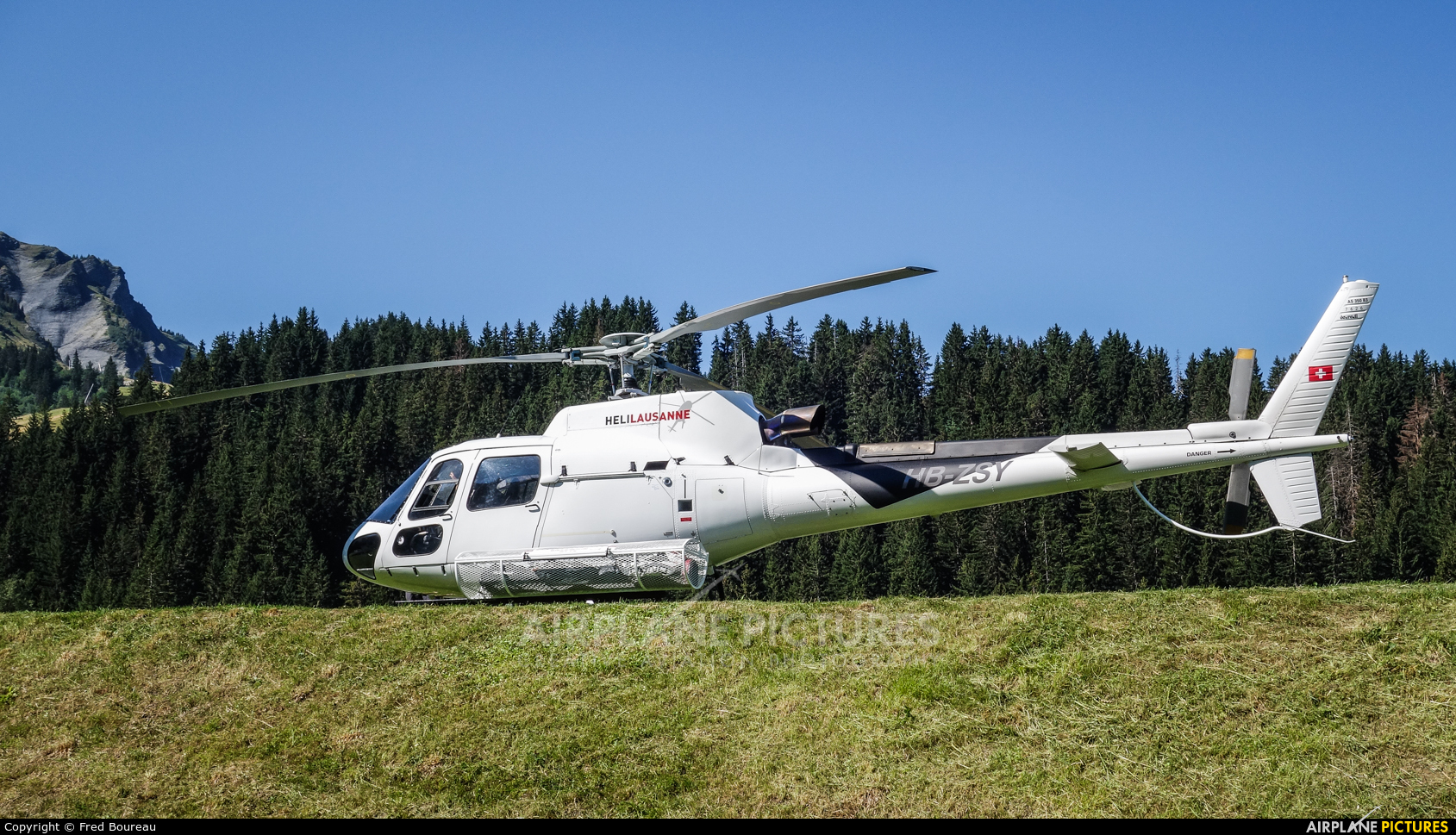 Heli-Lausanne HB-ZSY aircraft at Megève