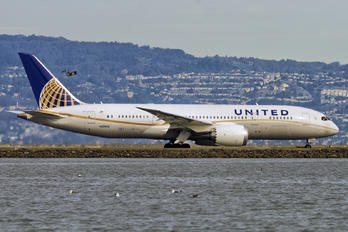 N28912 - United Airlines Boeing 787-8 Dreamliner