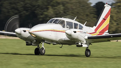 G-KEYS - Private Piper PA-34 Seneca