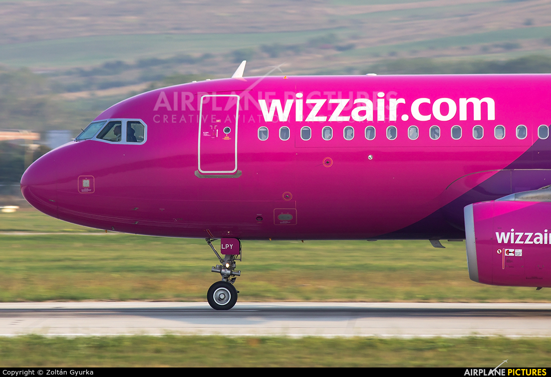 Wizz Air HA-LPY aircraft at Cluj Napoca - Someseni