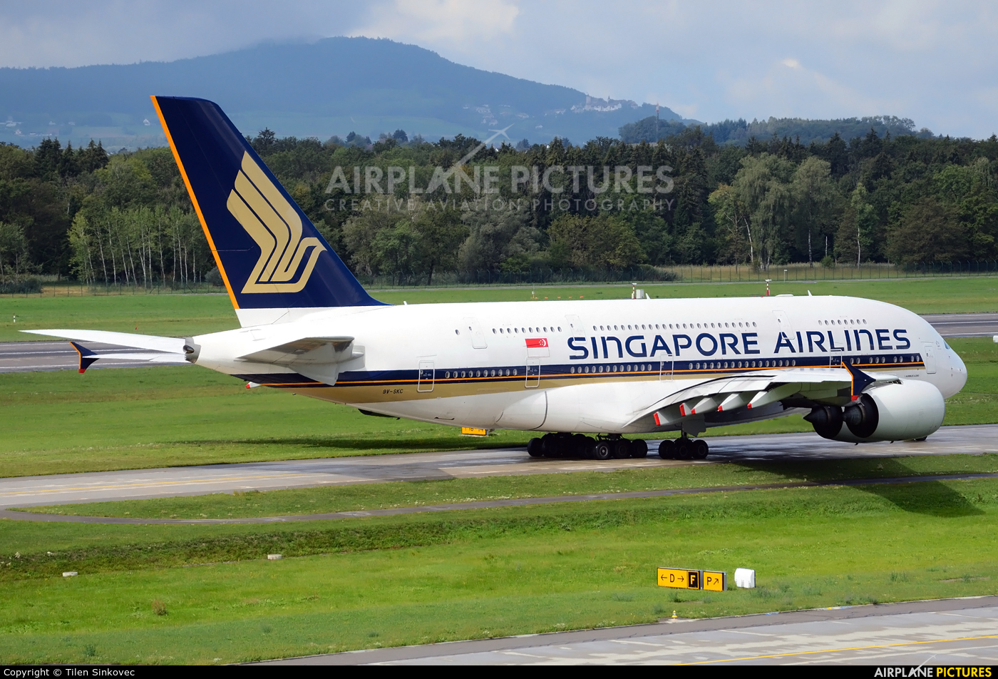 Singapore Airlines 9V-SKC aircraft at Zurich