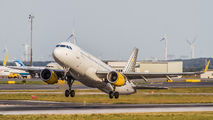 EC-MAN - Vueling Airlines Airbus A320 aircraft