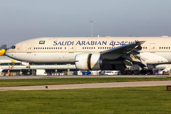 HZ-AKO - Saudi Arabian Airlines Boeing 777-200ER