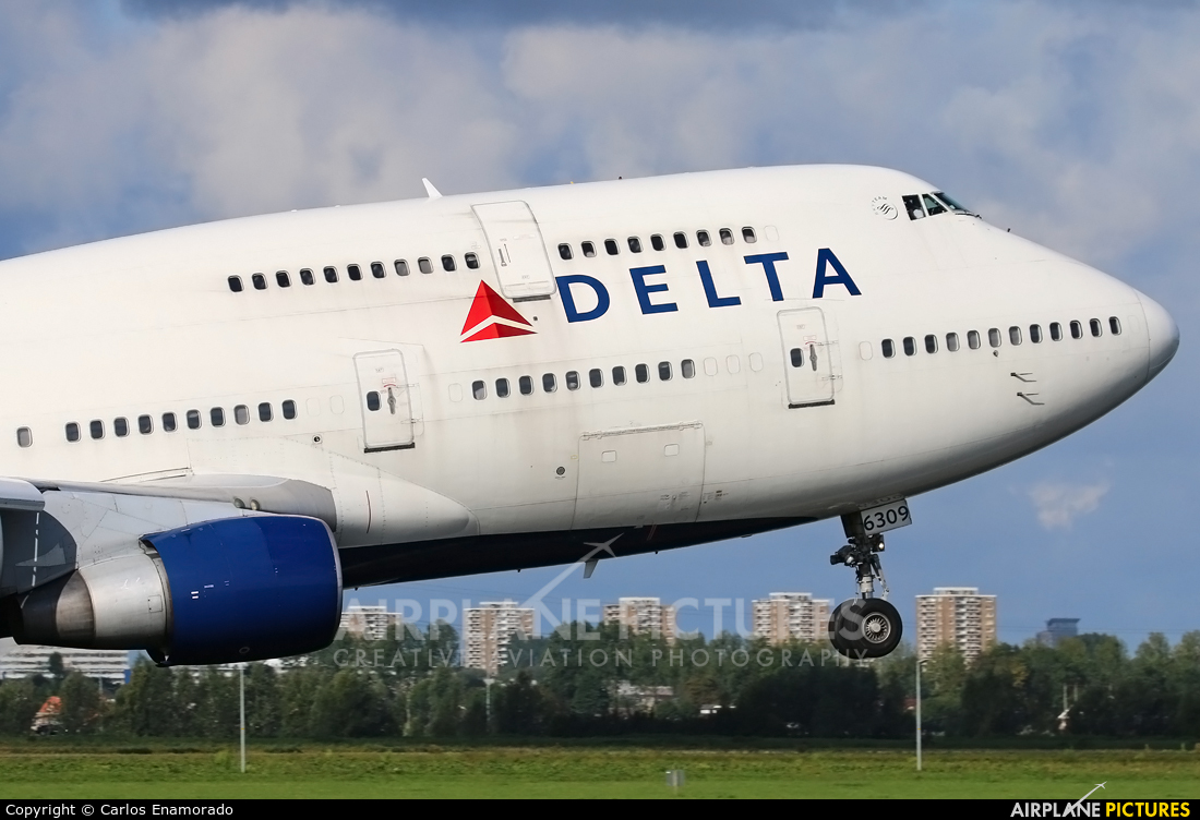 Delta Air Lines N669US aircraft at Amsterdam - Schiphol