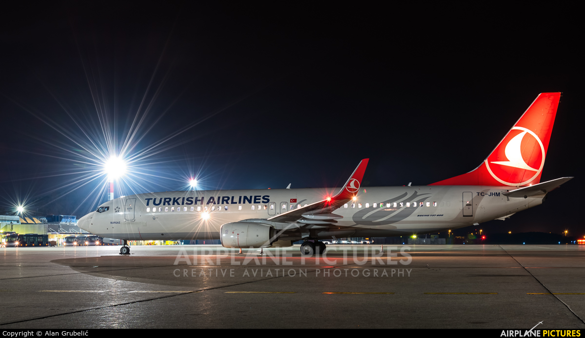 Turkish Airlines TC-JHM aircraft at Zagreb