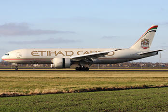 A6-DDA - Etihad Cargo Boeing 777F