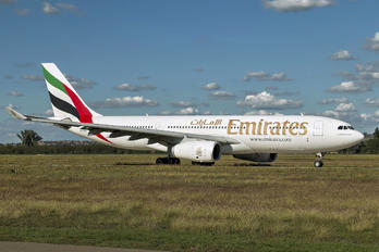A6-EKQ - Emirates Airlines Airbus A330-200