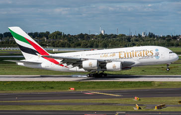A6-EDZ - Emirates Airlines Airbus A380