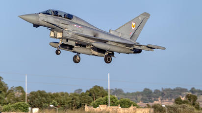 ZK383 - Royal Air Force Eurofighter Typhoon T.3