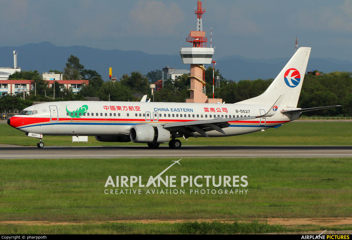 China Eastern Airlines B-5527 aircraft at Chiang-Mai