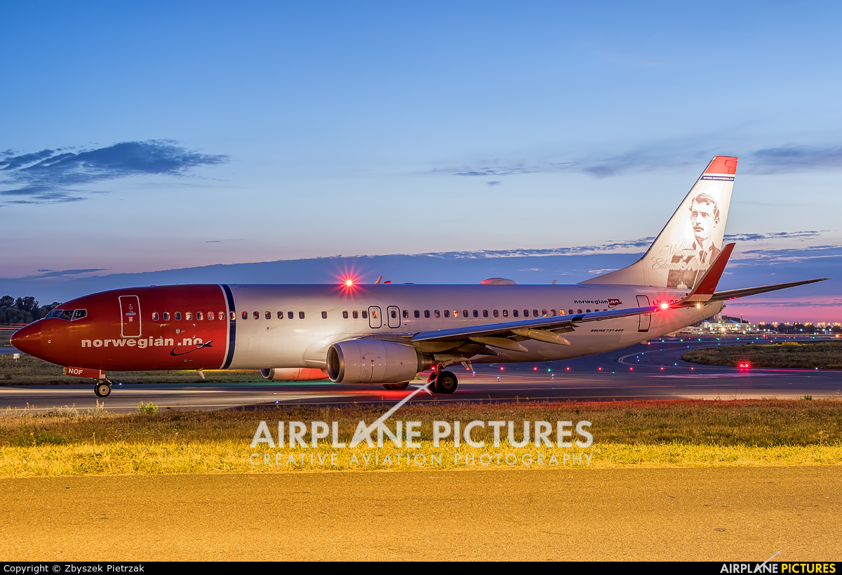 Norwegian Air Shuttle LN-NOF aircraft at Warsaw - Frederic Chopin