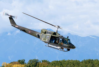 MM81166 - Italy - Air Force Agusta / Agusta-Bell AB 212AM