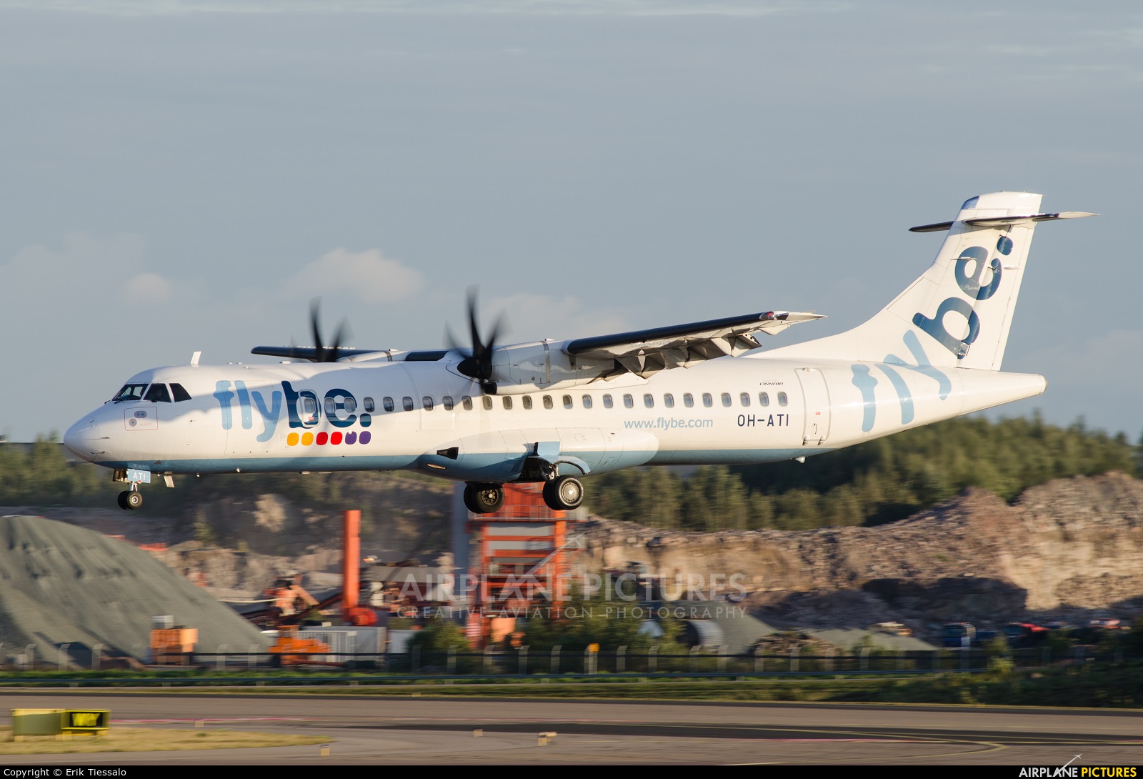 FlyBe Nordic OH-ATI aircraft at Helsinki - Vantaa