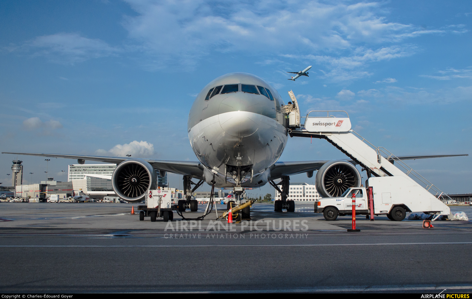 Qatar Airways A7-BAJ aircraft at Montreal - Pierre Elliott Trudeau Intl, QC
