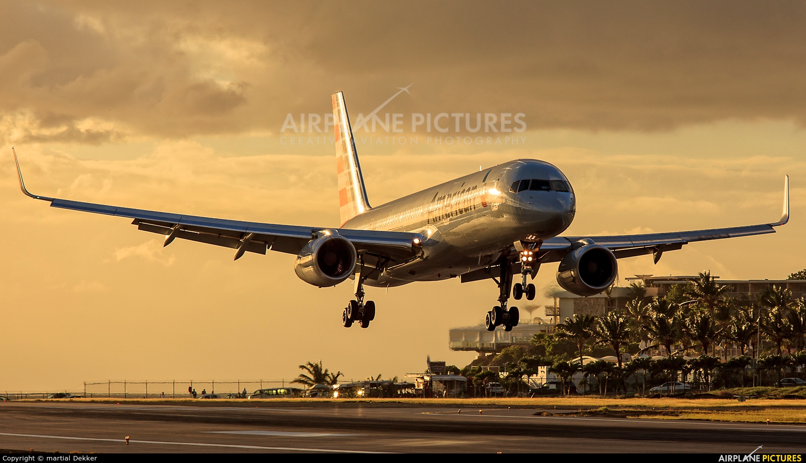 American Airlines N939UW aircraft at Sint Maarten - Princess Juliana Intl