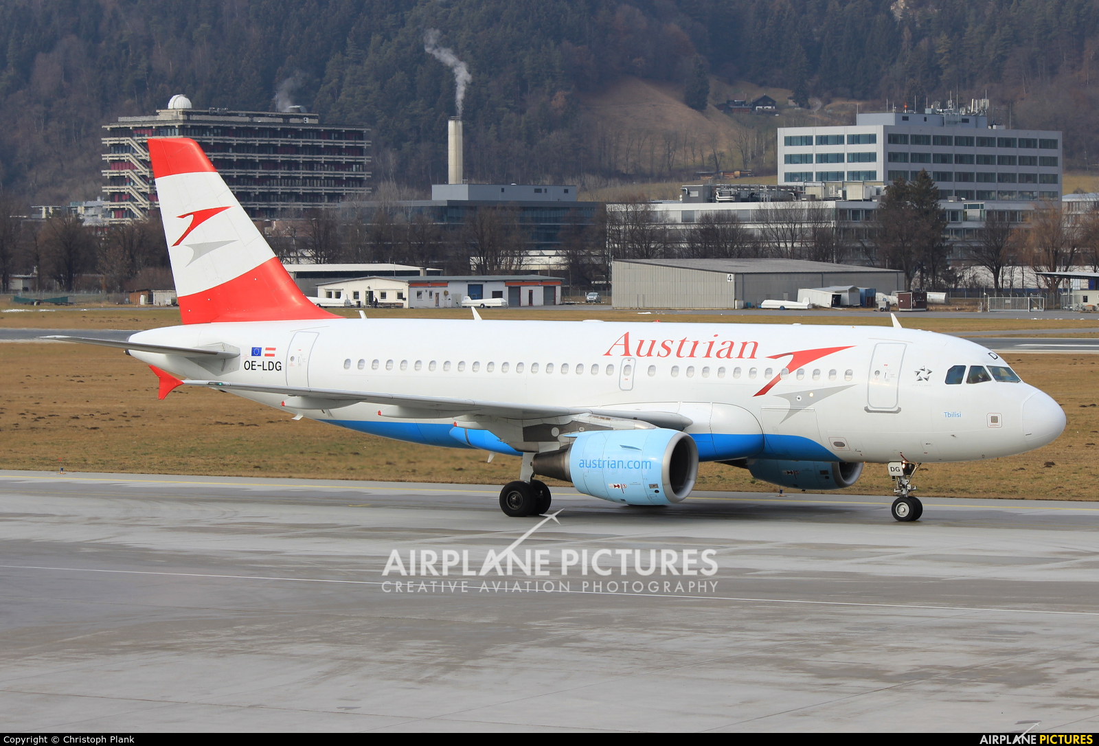 Austrian Airlines/Arrows/Tyrolean OE-LDG aircraft at Innsbruck