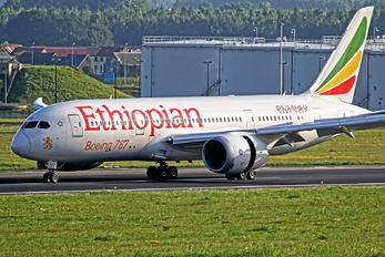 ET-AOS - Ethiopian Airlines Boeing 787-8 Dreamliner