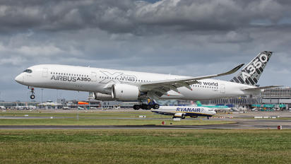 F-WWYB - Airbus Industrie Airbus A350-900