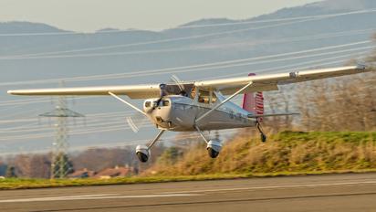 HB-COR - Private Cessna 140