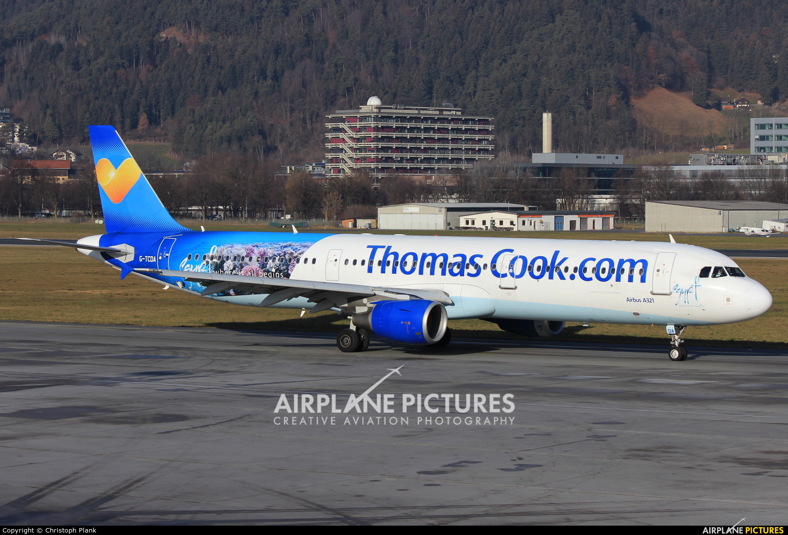 Thomas Cook G-TCDA aircraft at Innsbruck