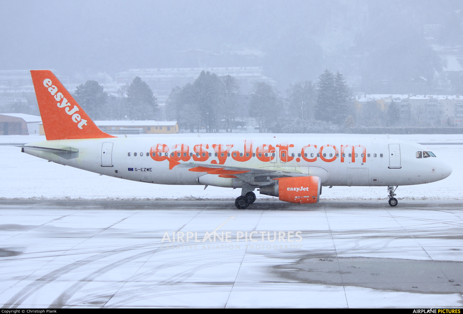 easyJet G-EZWE aircraft at Innsbruck
