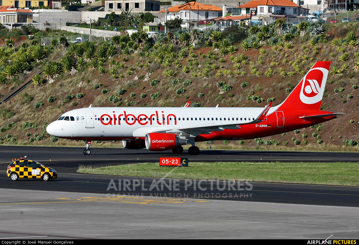 Air Berlin D-ABNM aircraft at Madeira