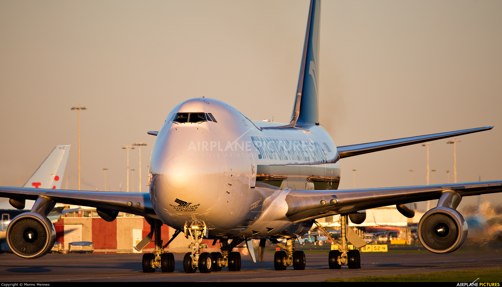 Singapore Airlines Cargo 9V-SFI aircraft at Amsterdam - Schiphol