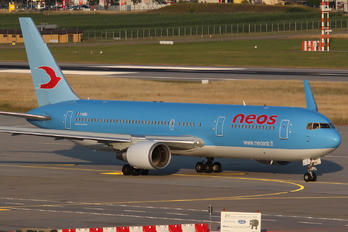 I-NDDL - Neos Boeing 767-300ER