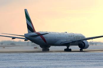 A6-EGL - Emirates Airlines Boeing 777-300ER