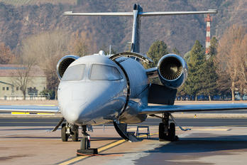 SP-AAW - Private Learjet 75
