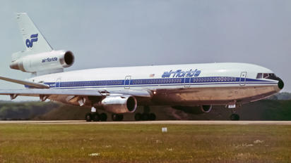 N1035F - Air Florida McDonnell Douglas DC-10