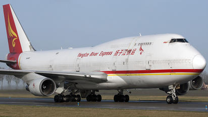 B-2437 - Yangtze River Express Boeing 747-400BCF, SF, BDSF