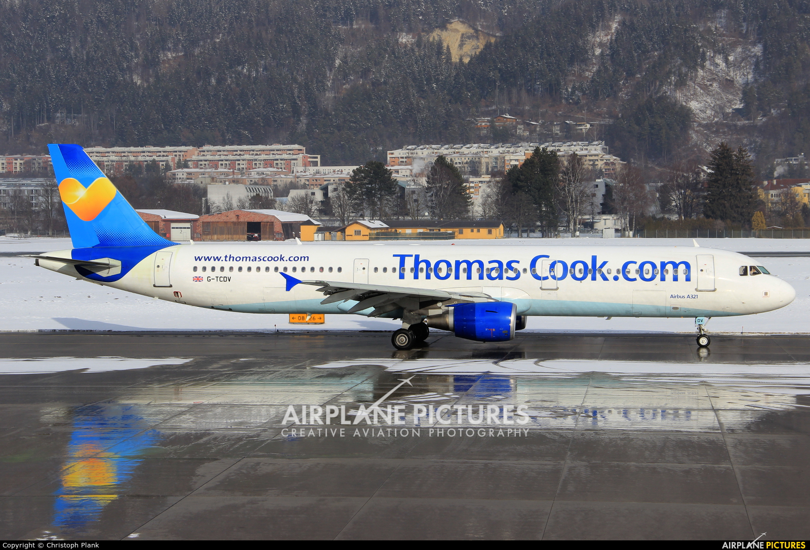 Thomas Cook G-TCDV aircraft at Innsbruck