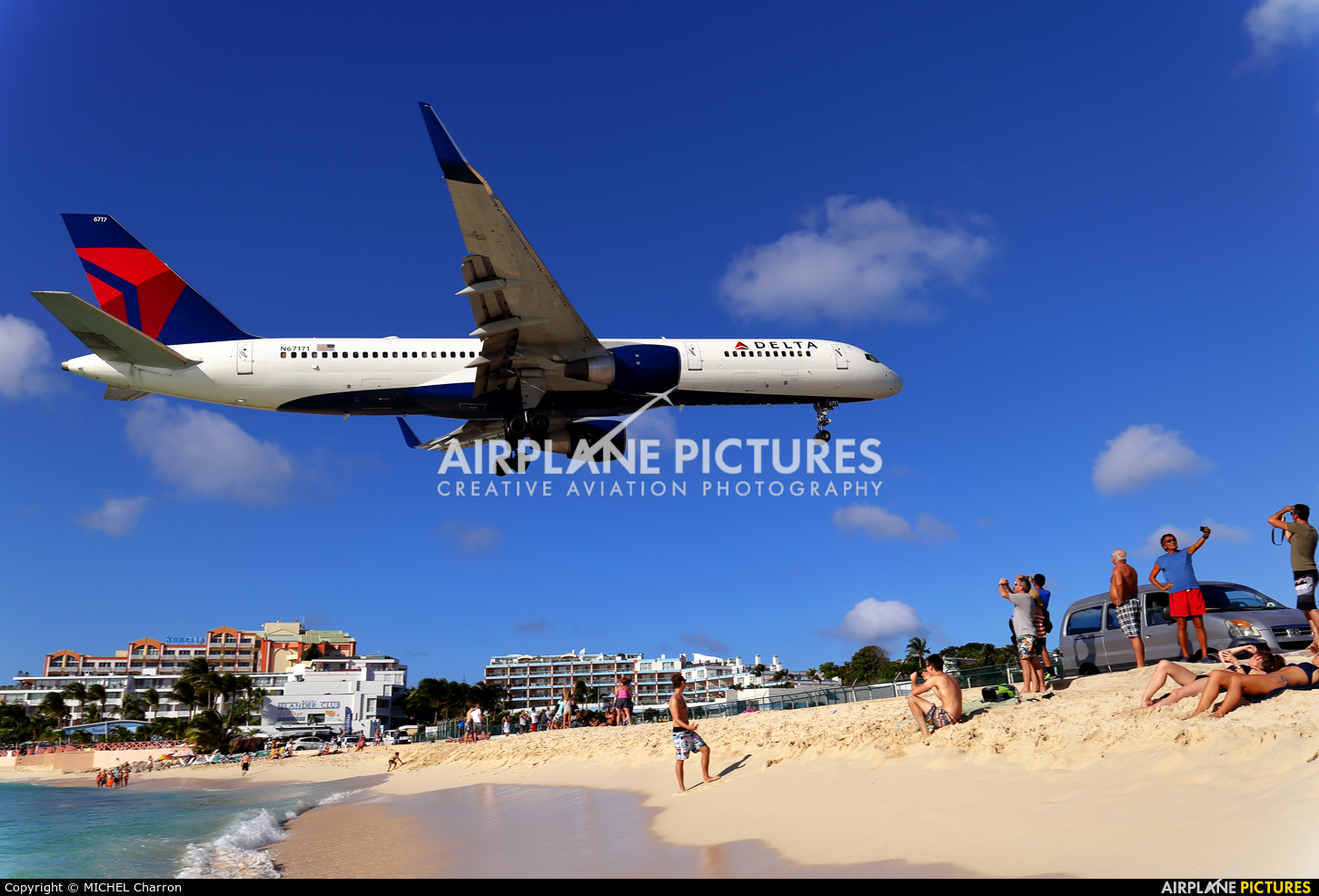 Delta Air Lines N67171 aircraft at Sint Maarten - Princess Juliana Intl