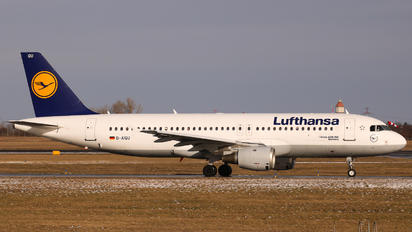 D-AIQU - Lufthansa Airbus A320