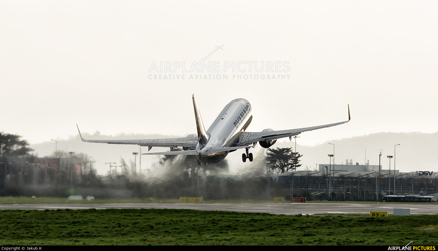 Ryanair EI-DHS aircraft at Dublin