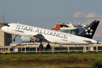 D-AILF - Lufthansa Italia Airbus A319