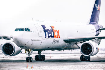 N689FE - FedEx Federal Express Airbus A300F
