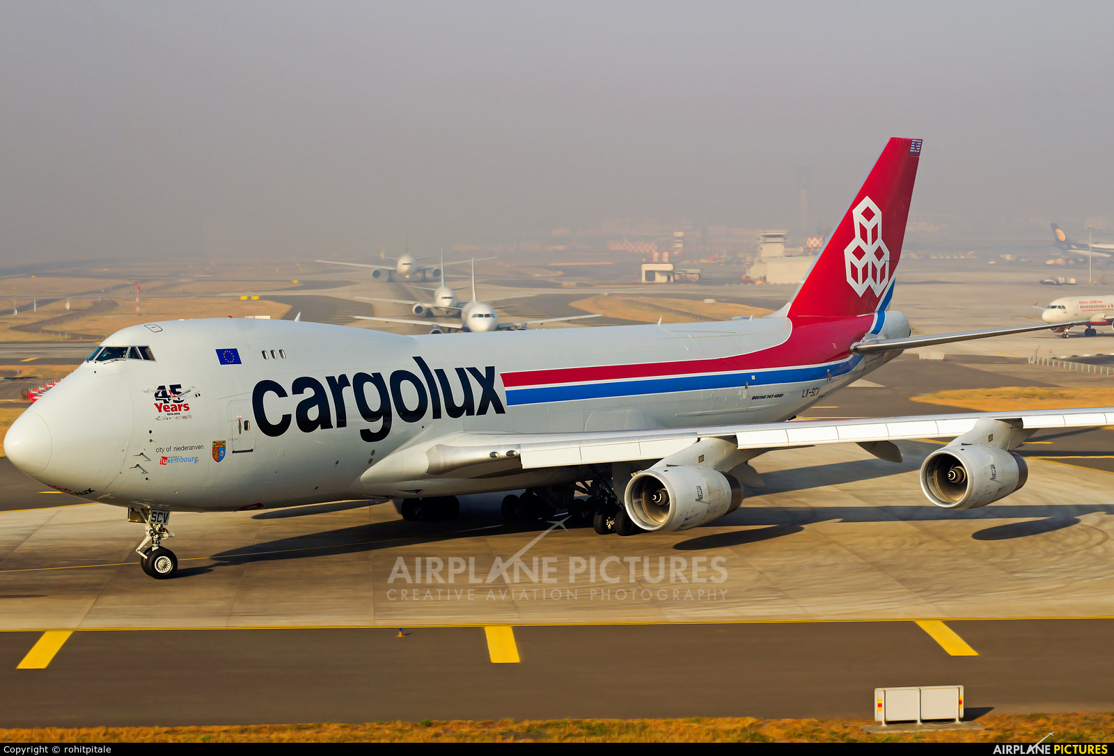 Cargolux LX-SCV aircraft at Mumbai - Chhatrapati Shivaji Intl