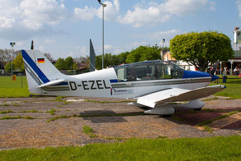 D-EZEL - Private Robin DR.400 series