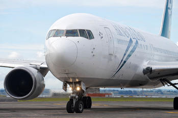ZK-NCL - Air New Zealand Boeing 767-300ER