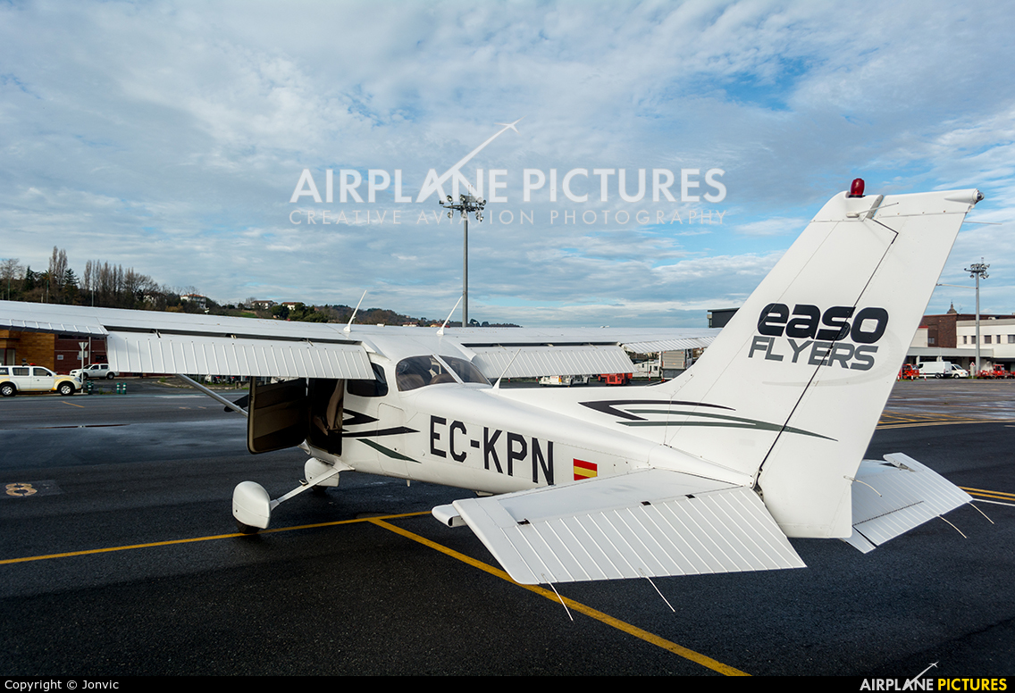 Private EC-KPN aircraft at San Sebastian