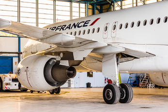 F-HEPF - Air France Airbus A320
