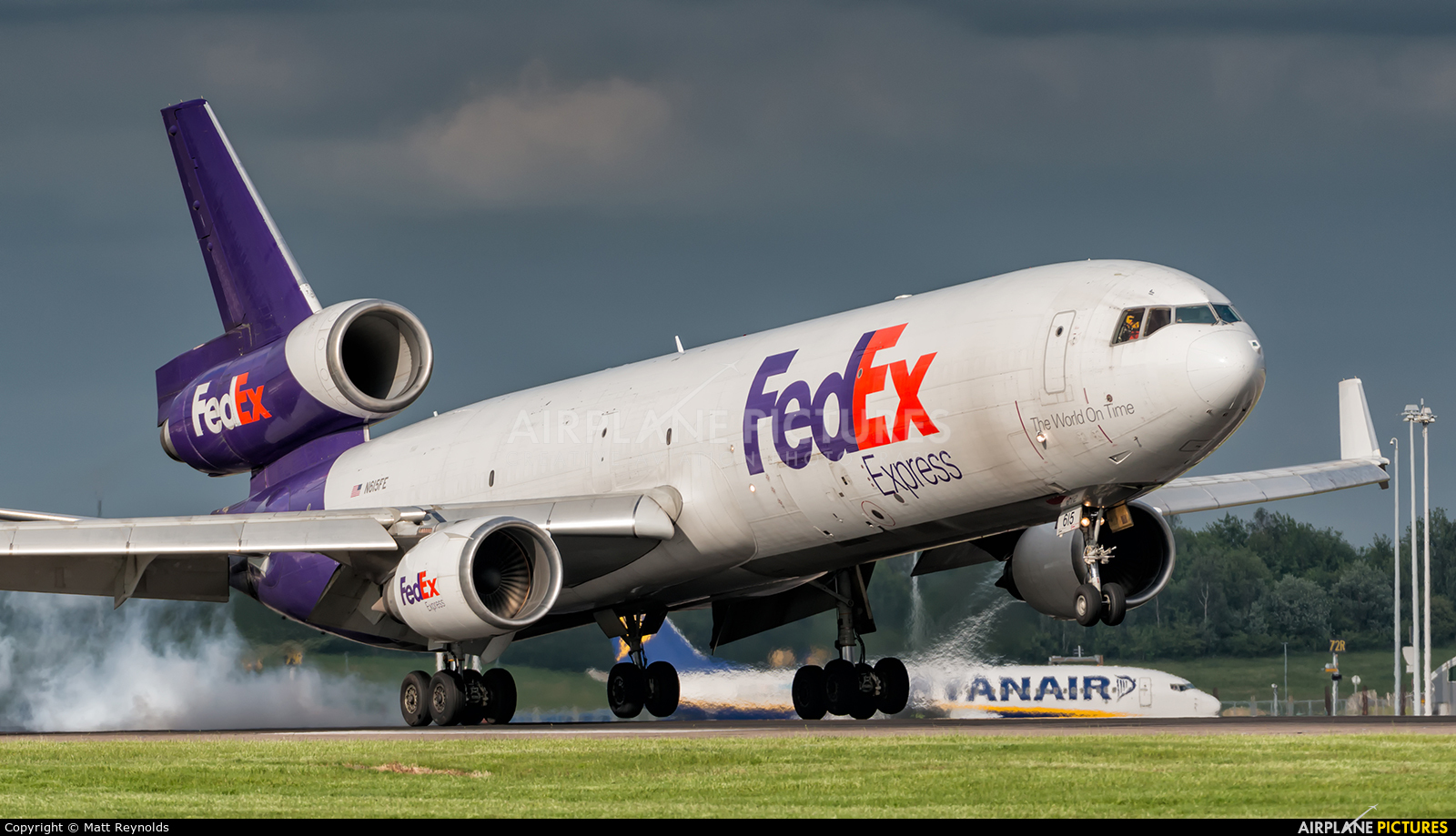 FedEx Federal Express N615FE aircraft at London - Stansted