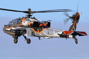 Q-17 - Netherlands - Air Force Boeing AH-64D Apache