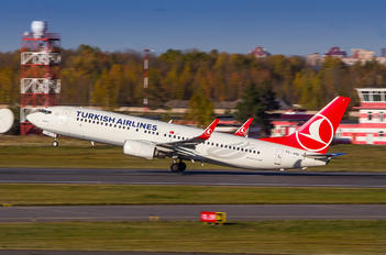 TC-JHU - Turkish Airlines Boeing 737-800